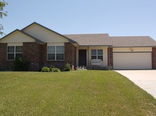 620 S Towns Blvd, Garden City, KS 67846