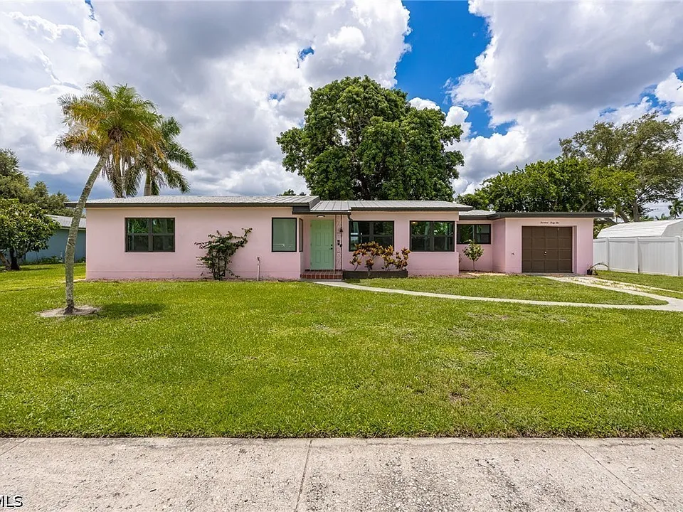 1442 Olmeda Way