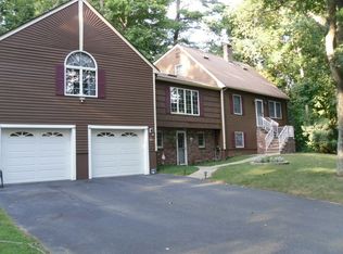 52 N Liberty St, Middleton, MA 01949