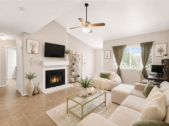 3rd image of 2100 Windsor Dr APT 37
