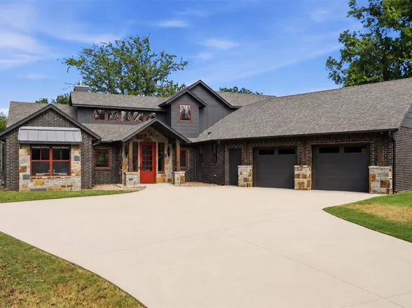 1915 N Bradley Pl, Stillwater, OK 74075