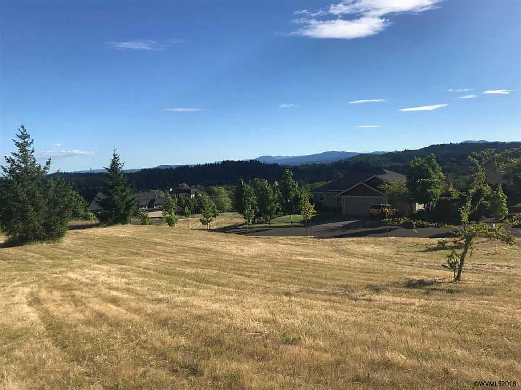 3615 NW Bunting Dr photo 1
