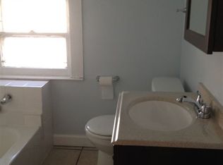 364 Prospect St, Pontiac, MI 48341