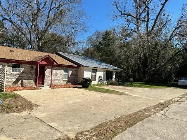 2 bed, 986 sqft, $1,500 — Photo 2