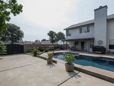8697 Daimler Way, Sacramento, CA, 95828