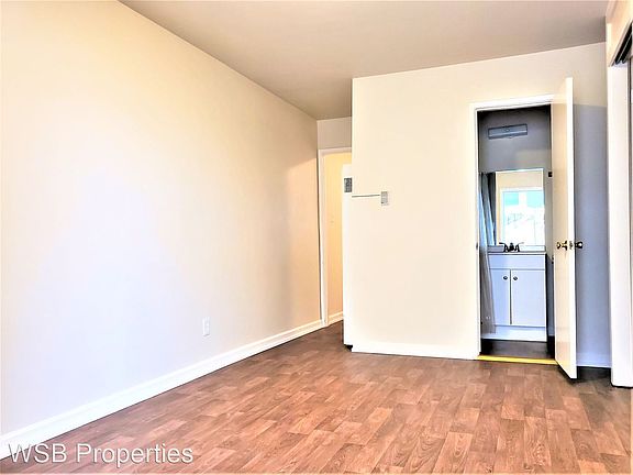 5th image of 6433 Telegraph Ave #4447079