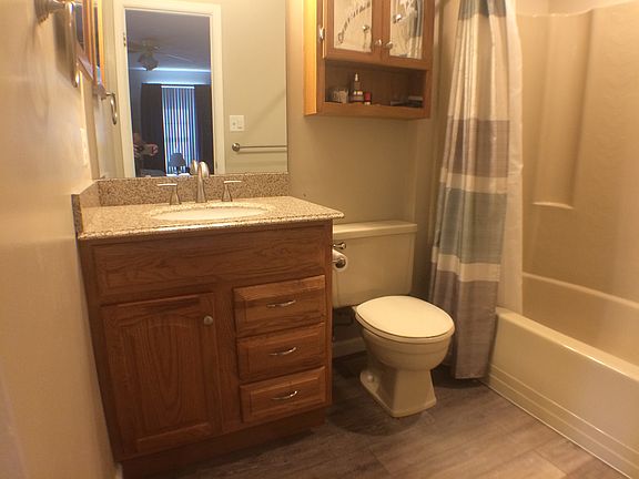 4th image of 820 Erik Paul Dr