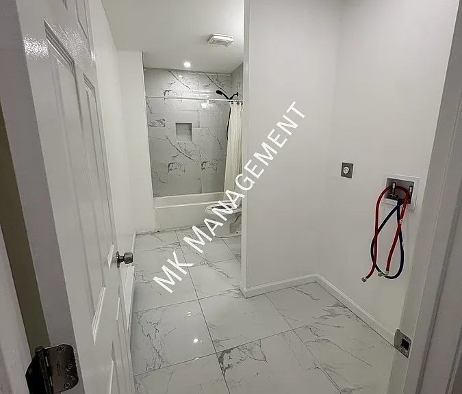 1431 Dartmouth St #2 — Photo 5