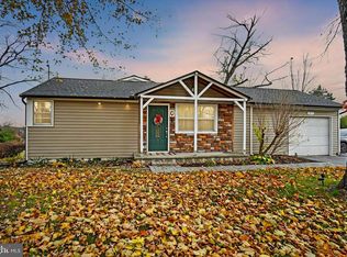 1819 Hilton Ave, Dover, PA