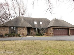 1300 Sunset Dr, Schaumburg, IL