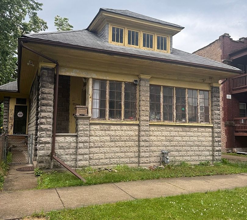 1st image of 11548 S Normal Ave