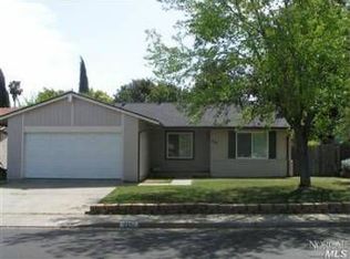 724 La Cruz Ln, Vacaville, CA 95687