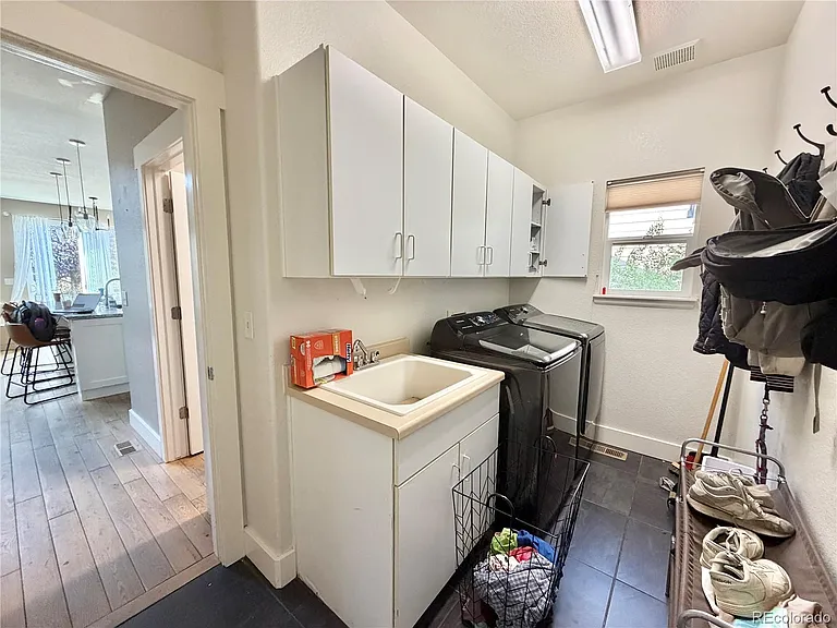 1698 Peridot Ln — Photo 24
