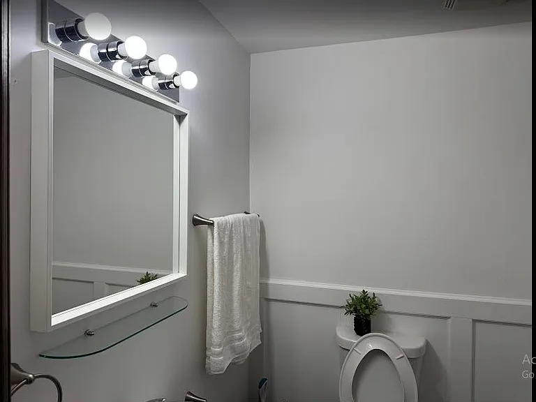 777 Burrard St #11 — Photo 4
