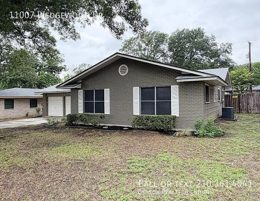 Building Photo - 11007 Wedgewood Dr
