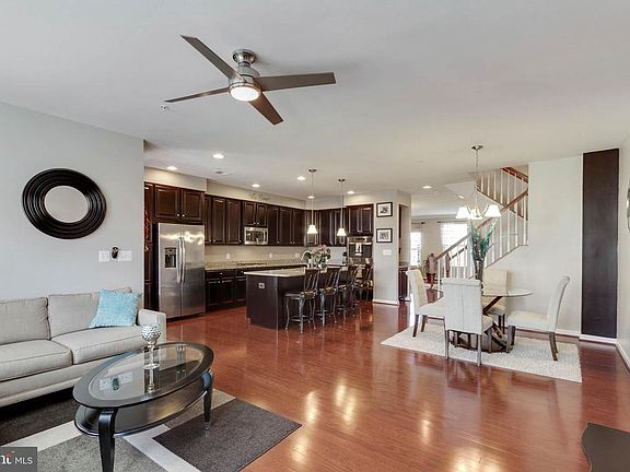 Bright and Open Floor Plan