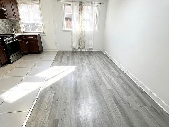 4th image of 6537 Walker St