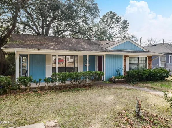 1213 27th St, Gulfport, MS 39501
