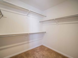 8117 Creek Water Ln, Las Vegas, NV 89123