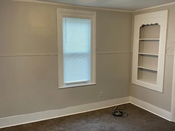 115 Ambrose St, Rochester, NY 14608