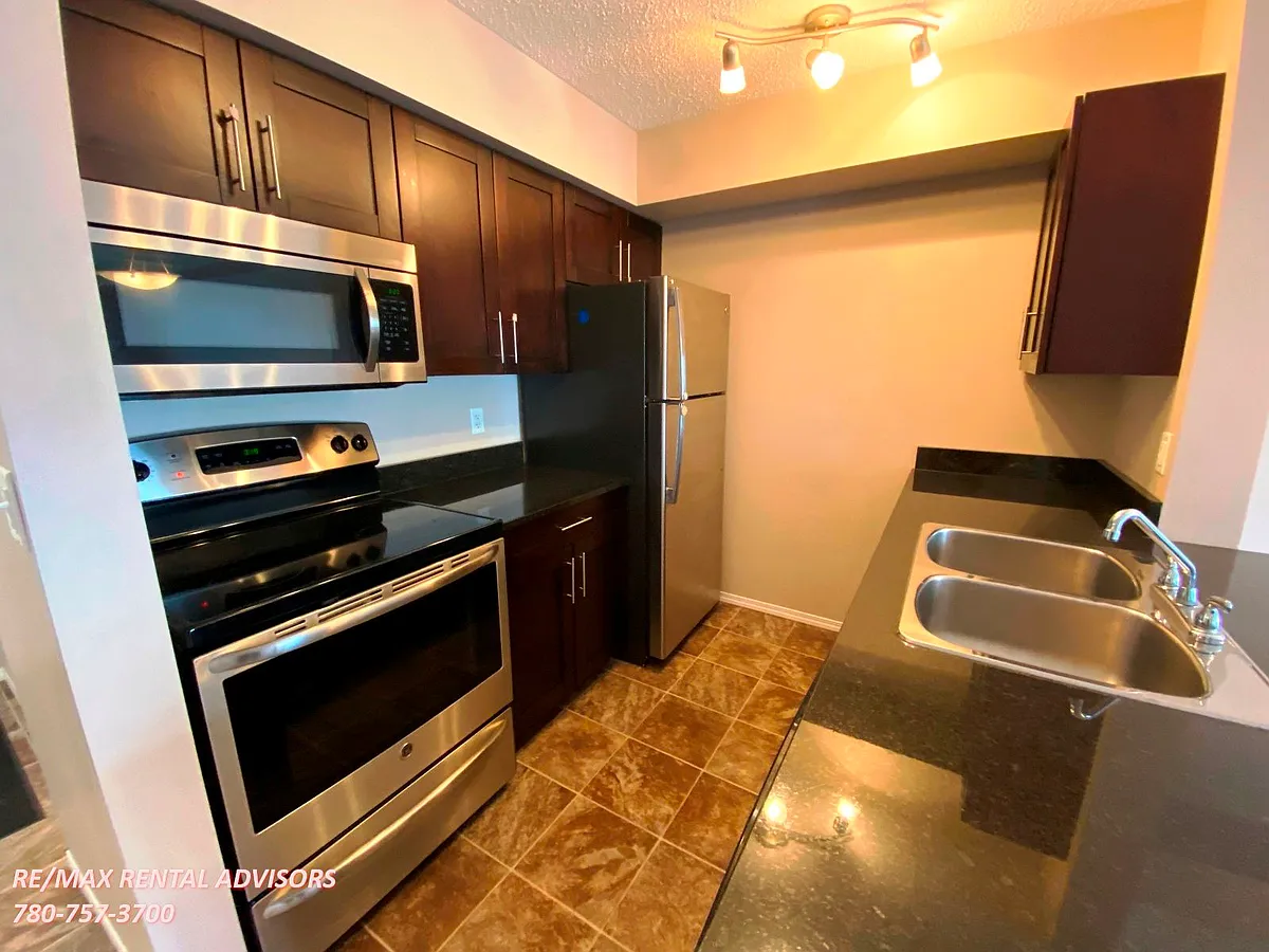 Photo 2 of 15 - 12035 22nd Ave SW #211 - Edmonton, AB Building Photo - 12035 22nd Ave SW #211