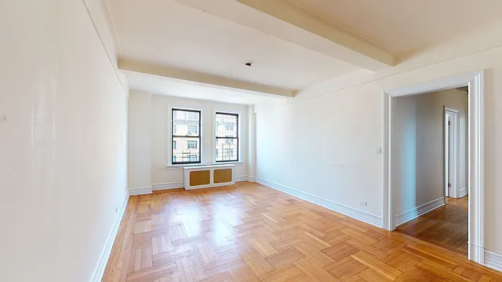 Rented by Bond New York | media 37