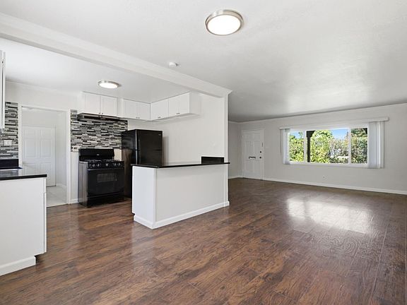 5th image of 10010 Bret Ave