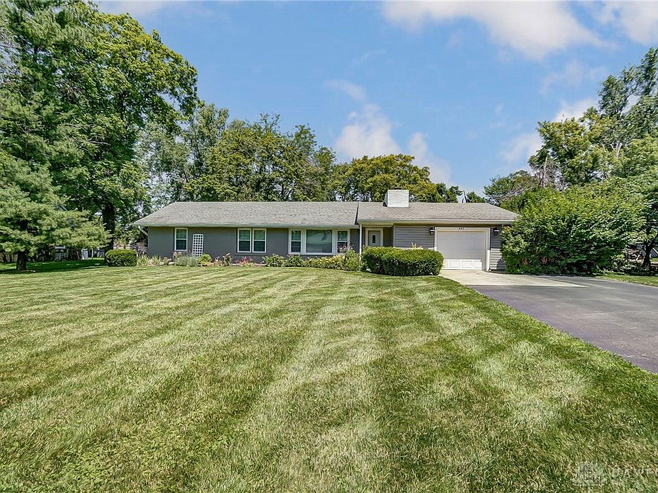 1st image of 641 Green Acres Dr
