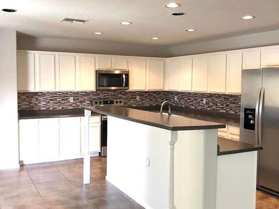 5th image of 17766 N Bell Pointe Blvd