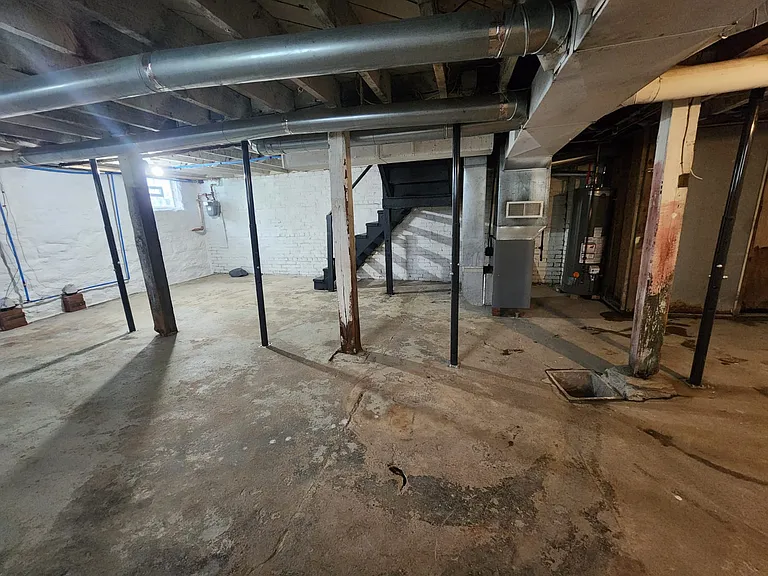 232 Fairgreen Ave #232 — Photo 3