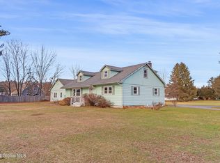 1 Lark St, Greenwich, NY 12834