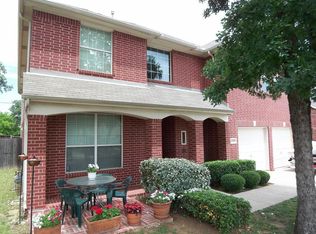 2703 Tori Oak Trl, Corinth, TX 76210