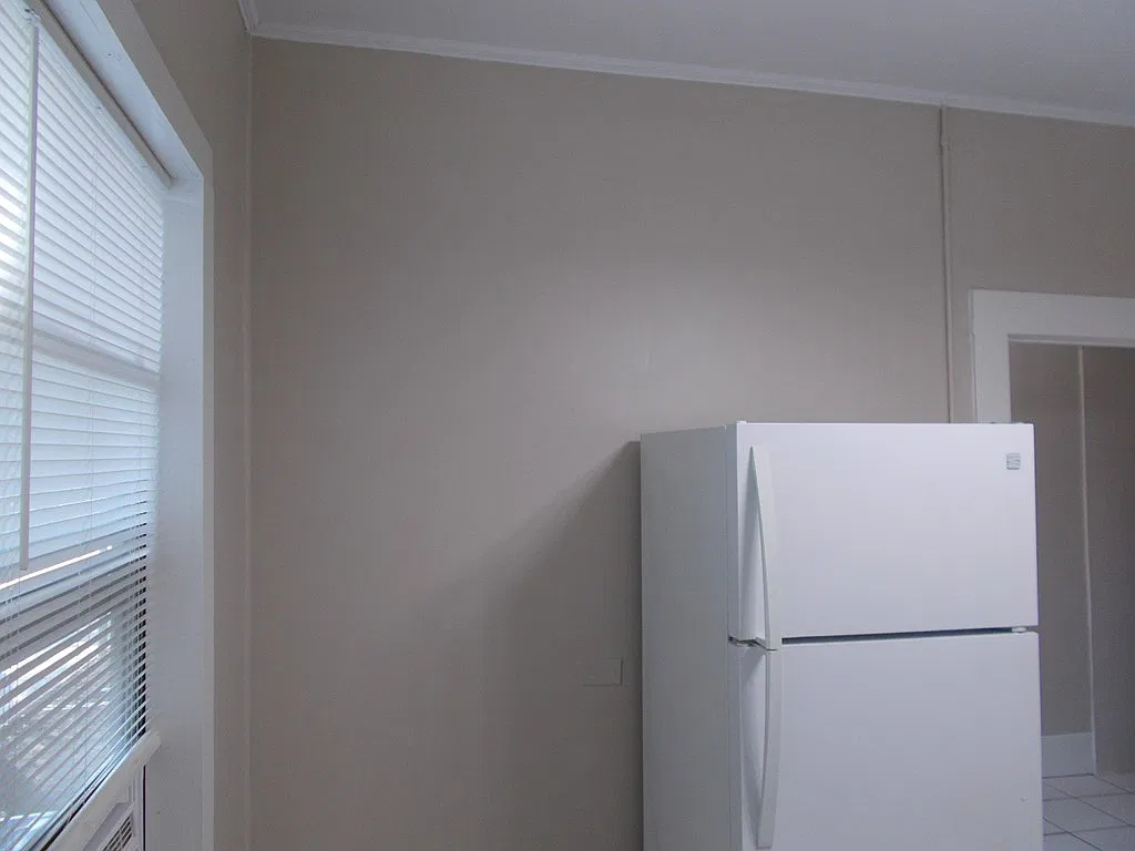 1 bed, 1.0 bath, 300 sqft, $775 — Photo 4