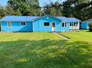 18991 R Dr S, Tekonsha, MI 49092