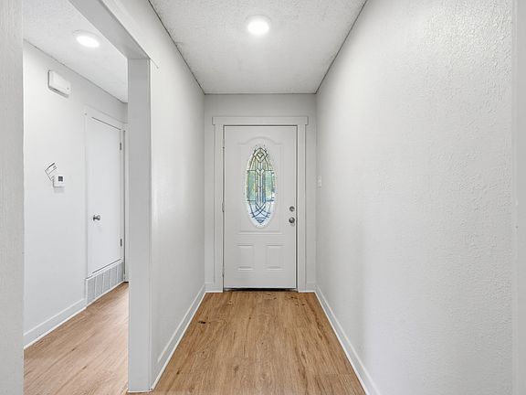 4th image of 3524 101st St
