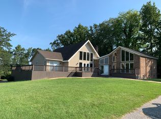 2562 Thrower Rd, Hope Mills, NC 28348