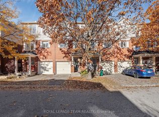90 Edenvale Dr #229, Ottawa, ON K2K3N8