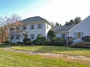 81 Boston Post Rd, Wayland, MA 01778