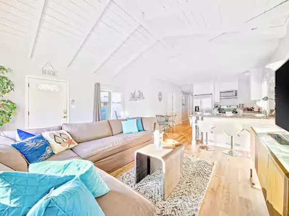 1320 W Balboa Blvd #A, Newport Beach, CA 92661