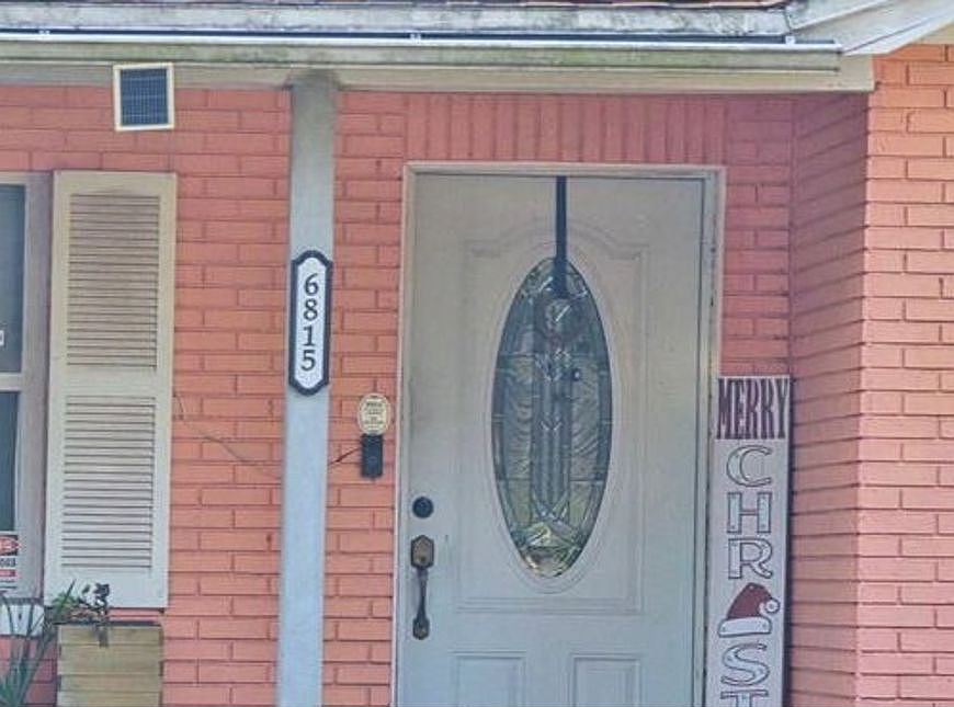 2nd image of 6815 32nd Ave S