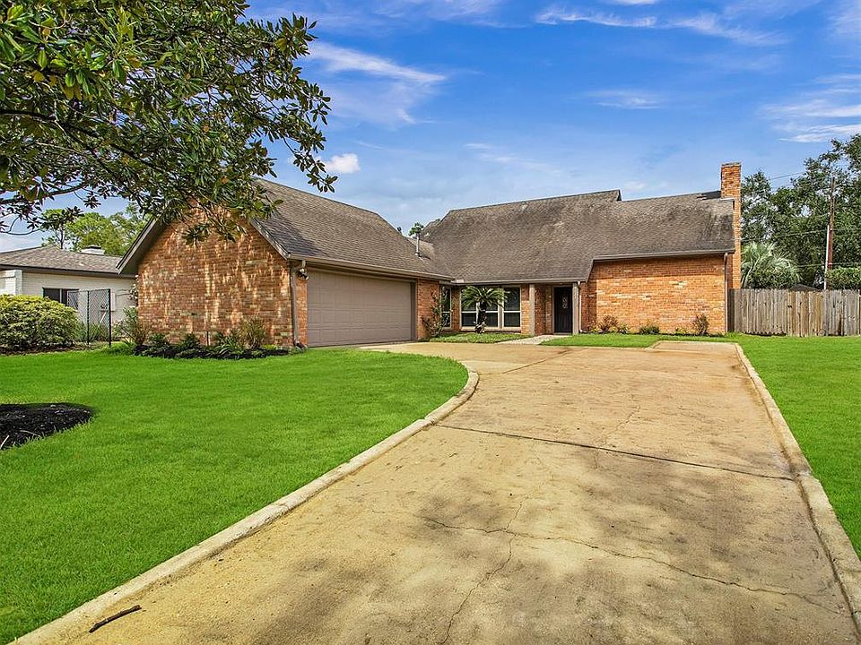 1st image of 3023 Cypress Point Dr