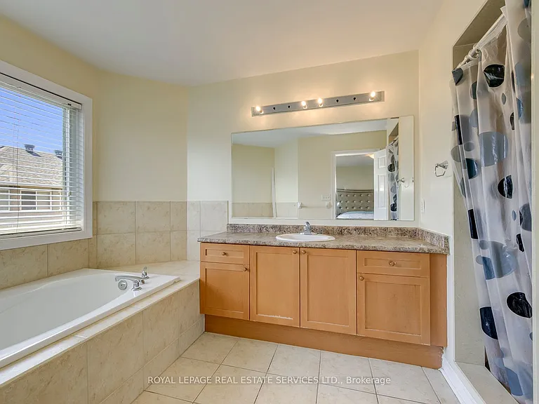 9 Barnstone Dr — Photo 29