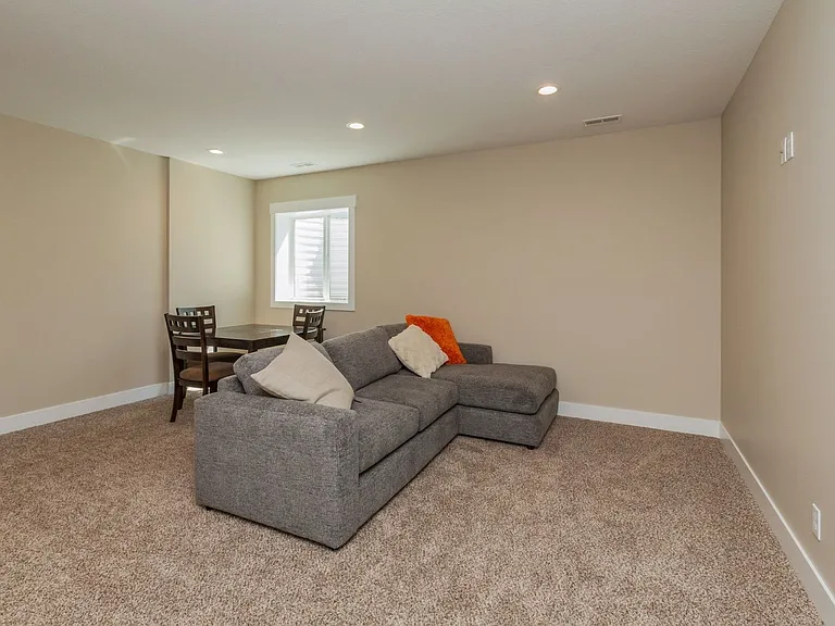 1102-04 Pueblo — Photo 15