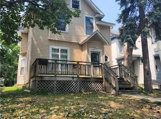 2427 4th St N #1, Minneapolis, MN 55411