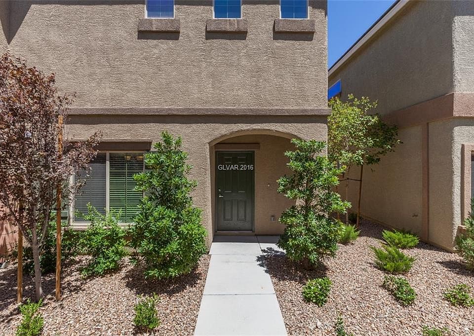 1st image of 9586 Vega Carpio Ave