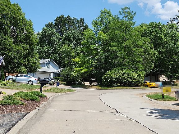 5th image of 11264 Pineside Dr
