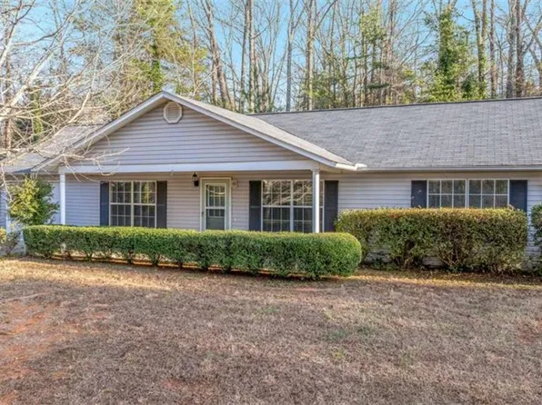 226 Chestnut Ave, Demorest, GA 30535