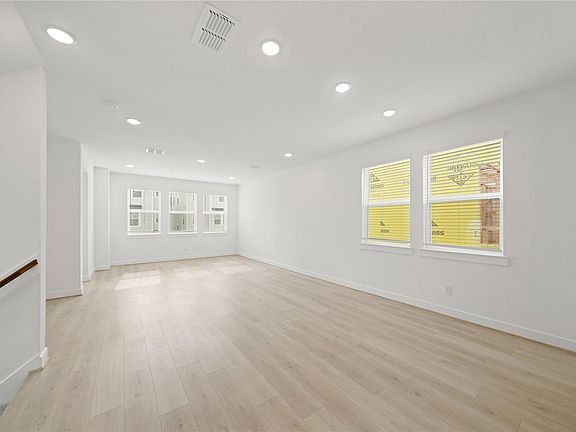 5th image of 2323 Via Cami Ln