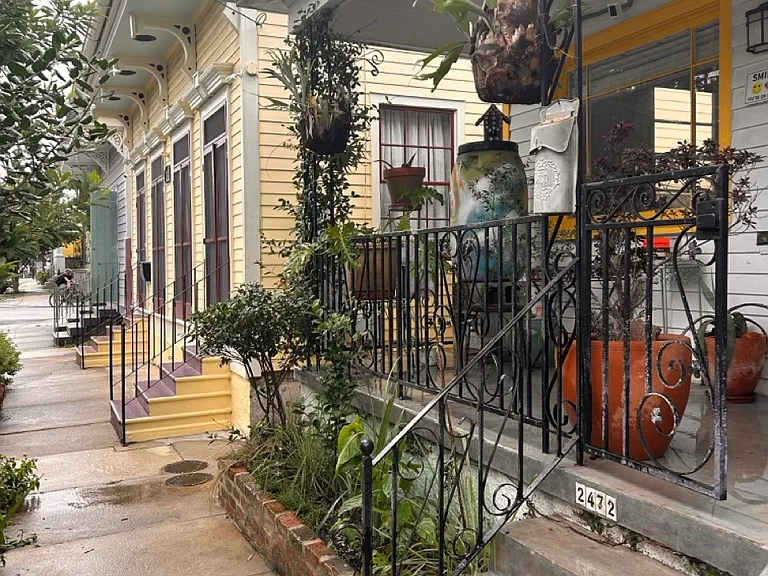2470 Dauphine St #B — Photo 1