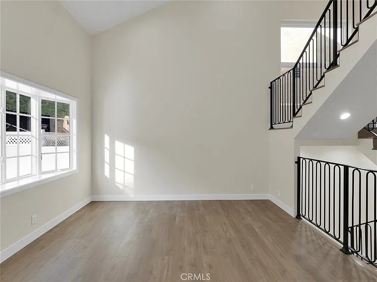4530 Ensenada Dr — Photo 7